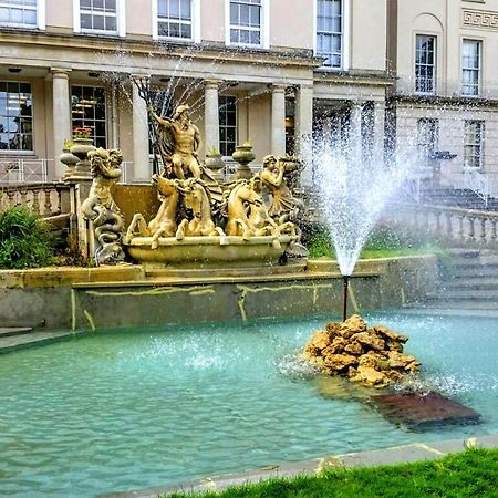 Regency Hall Smart Cheltenham Ensuite Rooms B ภายนอก รูปภาพ