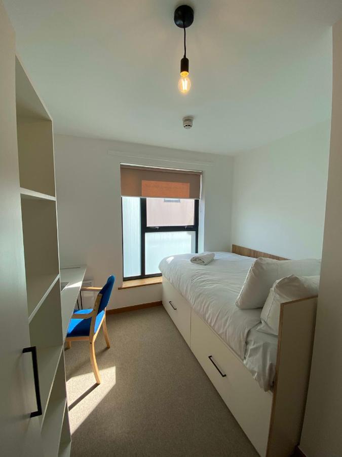 Regency Hall Smart Cheltenham Ensuite Rooms B ภายนอก รูปภาพ